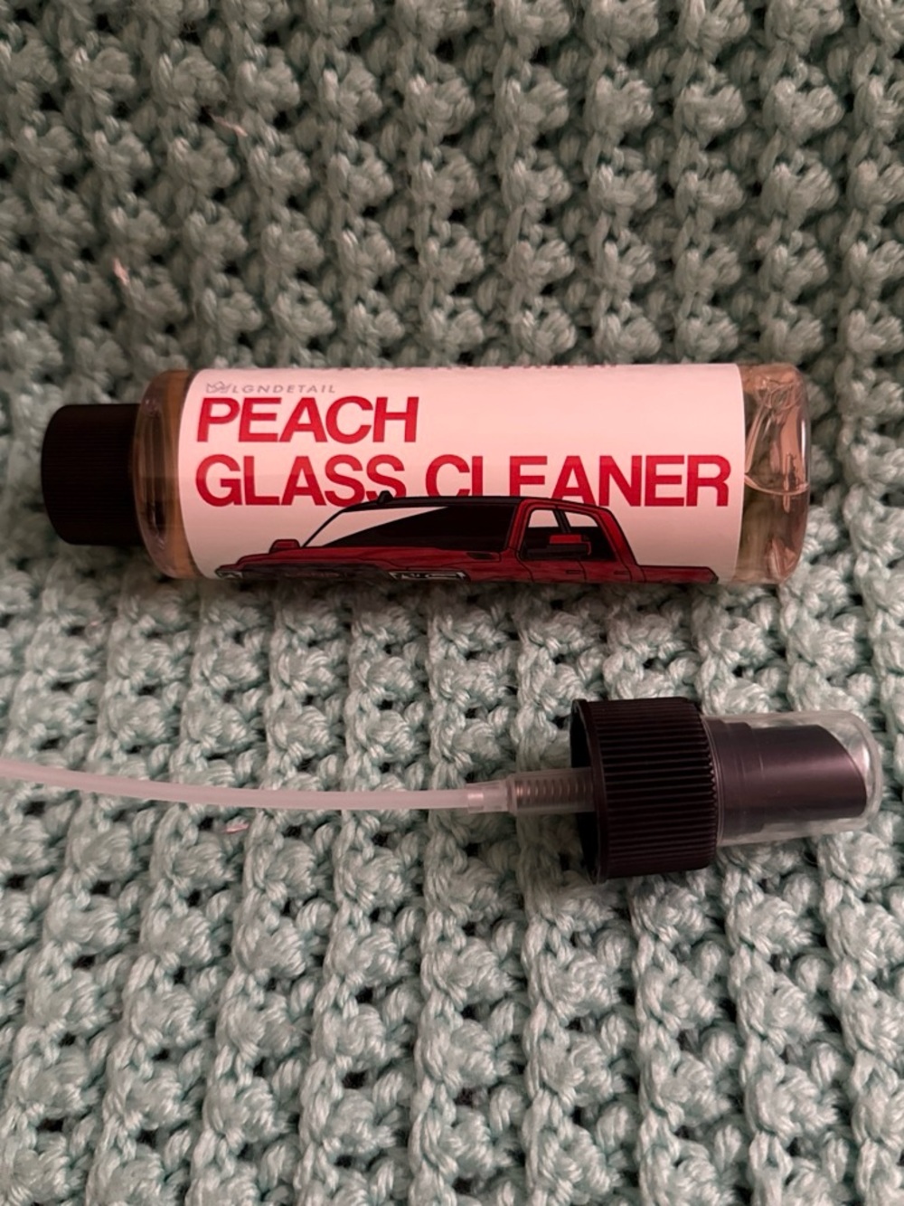 Peach Glass Cleaner - Clear Liquid (Peach)
